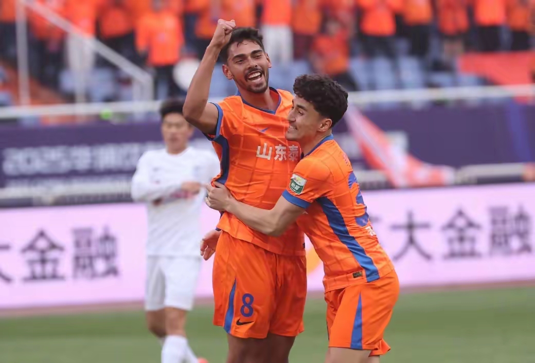 国际比赛日体能课后，山东泰山豪取连胜备战NBA总决赛，赛场秩序良好，赛程密集仍需轮换的简单介绍